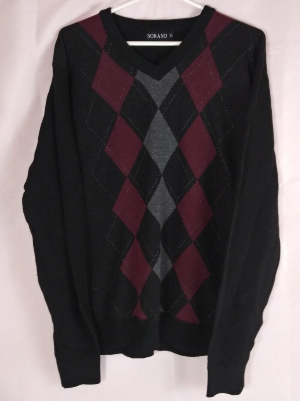 Sorano Men's Black Argyle V-Neck Sweater Size XL